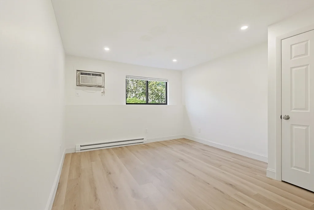 1 bed, 1 bath apartment for rent at 800 County Unit 3, Taunton — photo 10 of 18