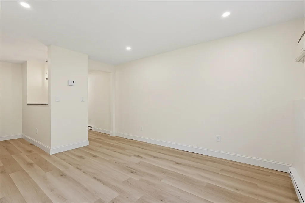 1 bed, 1 bath apartment for rent at 800 County Unit 3, Taunton — photo 8 of 18