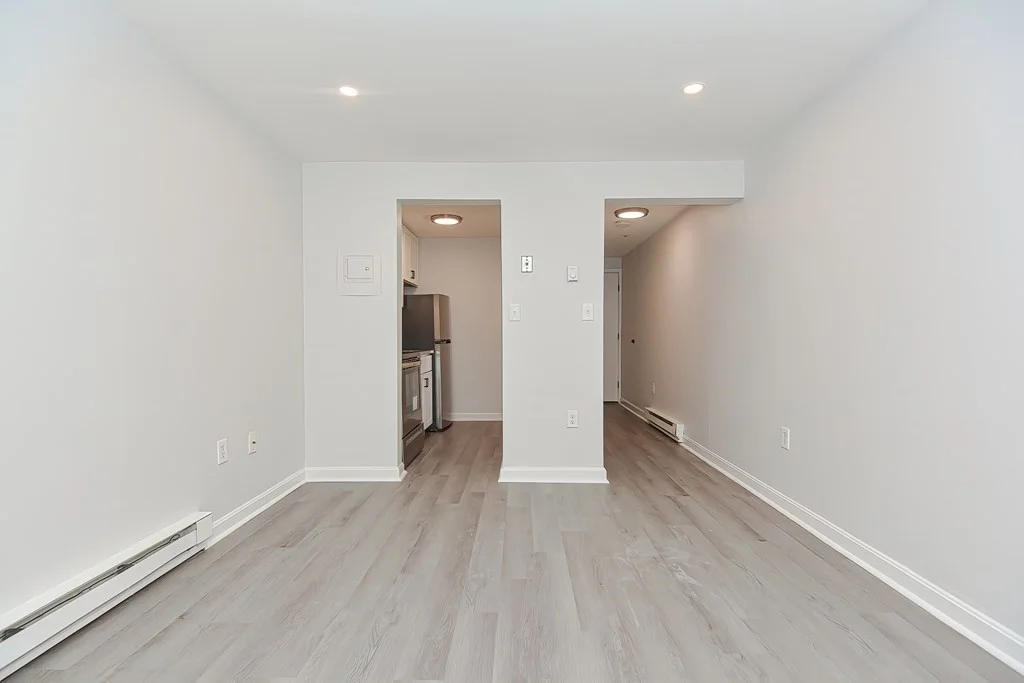 Studio bed, 1 bath apartment for rent at 800 County Unit 3A, Taunton — photo 4 of 18