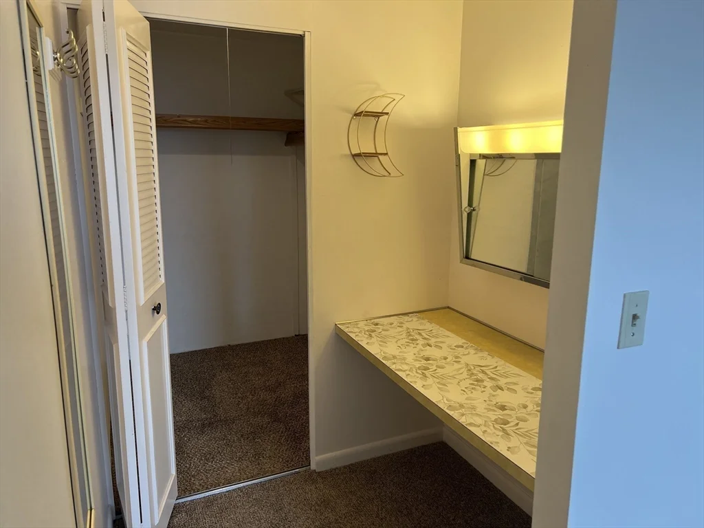 2 bed, 1 bath apartment for rent at 800 Governors Dr Unit 36, Winthrop — photo 10 of 12