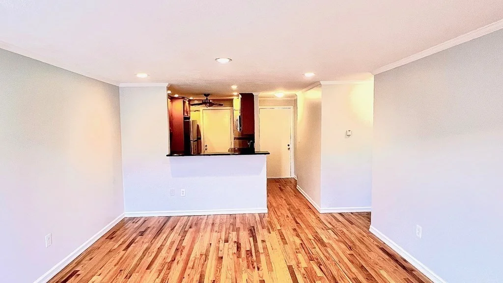 2 bed, 1 bath apartment for rent at 800 Governors Dr Unit 25, Winthrop — photo 4 of 15