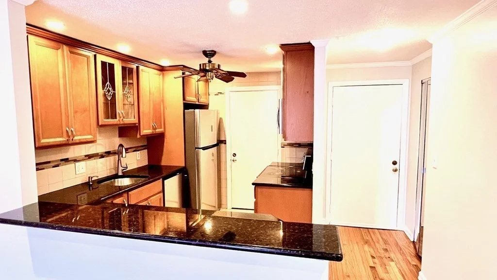 2 bed, 1 bath apartment for rent at 800 Governors Dr Unit 25, Winthrop — photo 8 of 15