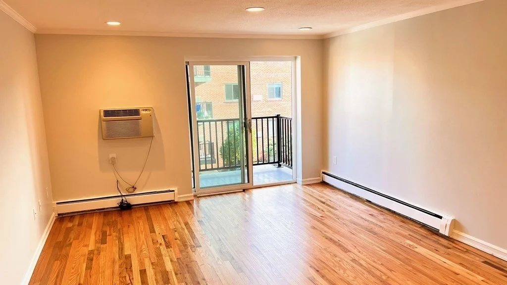2 bed, 1 bath apartment for rent at 800 Governors Dr Unit 25, Winthrop — photo 2 of 15