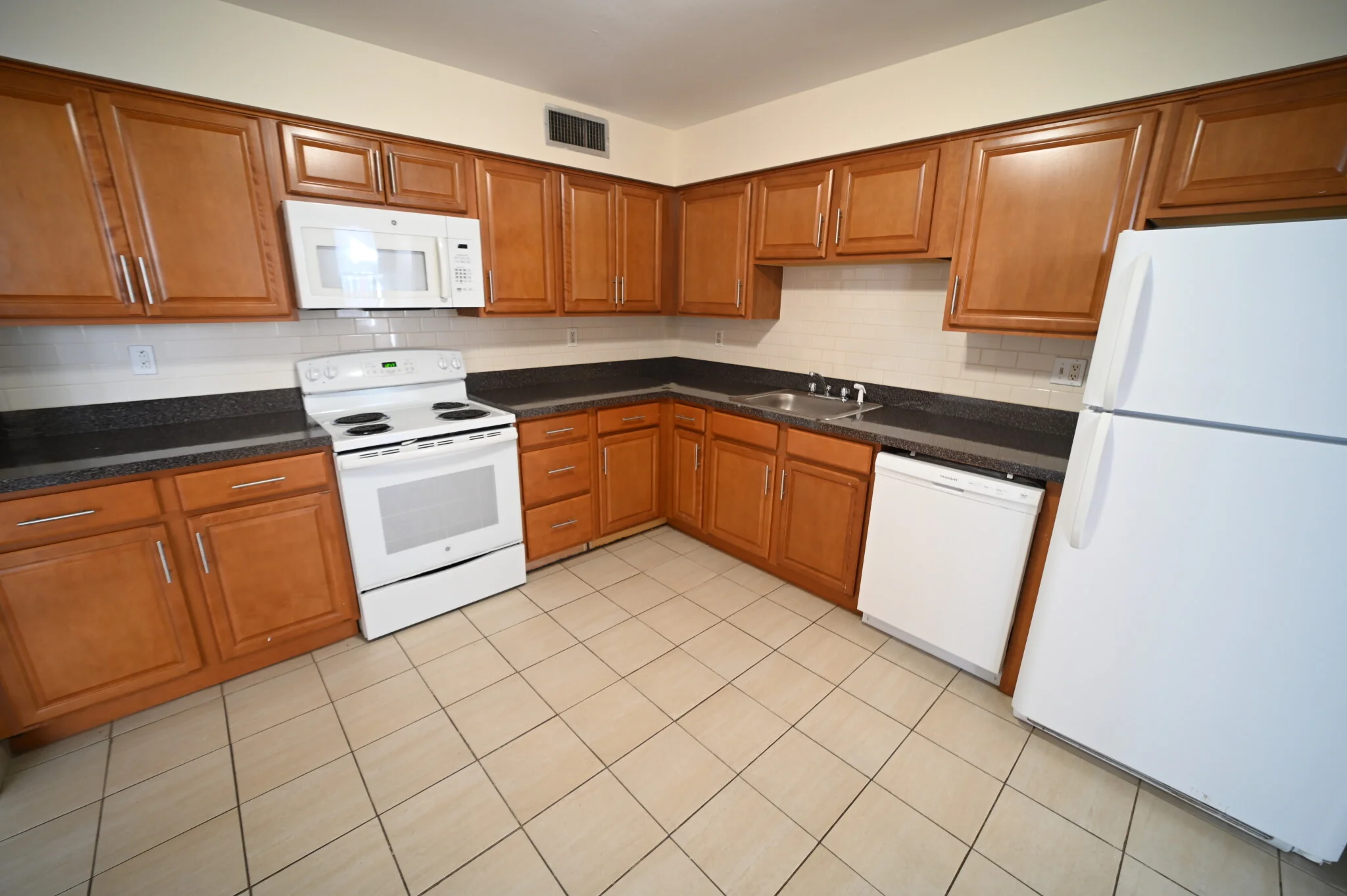 3 bed, 2 bath apartment for rent at 801 Tremont St Unit 101, Roxbury — photo 1 of 17