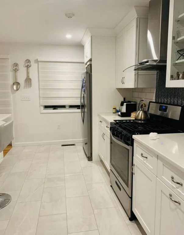 3 bed, 2 bath apartment for rent at 802 Pine Brook Dr Unit 001, Peabody — photo 2 of 5