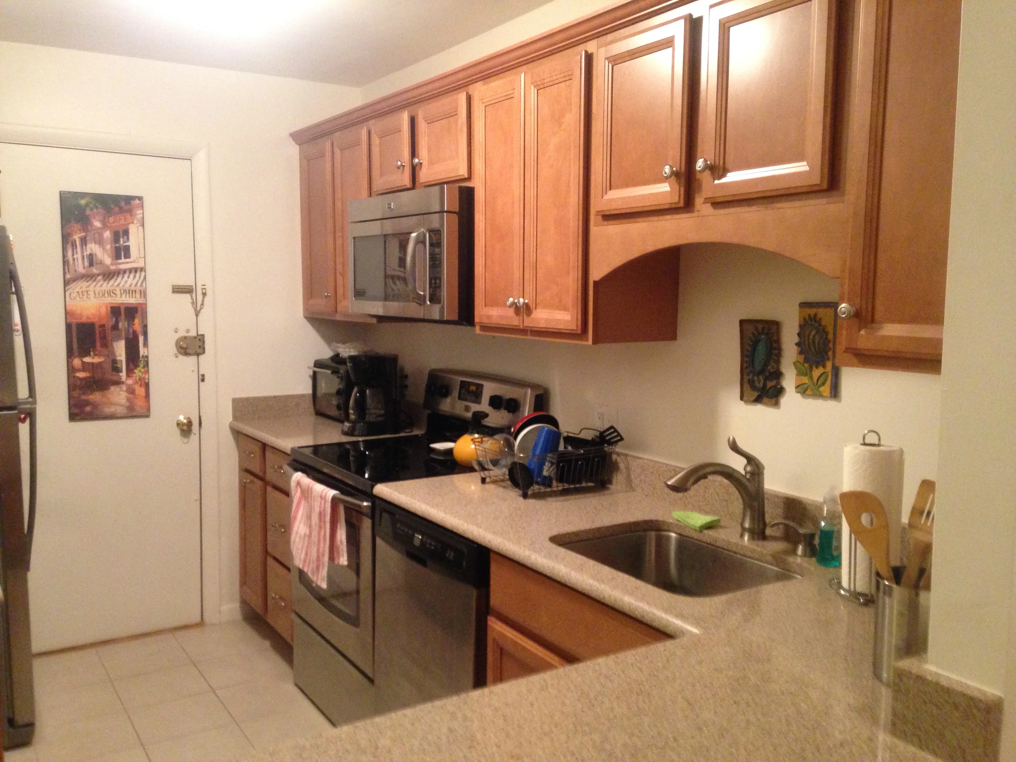 2 bed, 1 bath apartment for rent at 804 Centre St Unit 101, Jamaica Plain — photo 9 of 10
