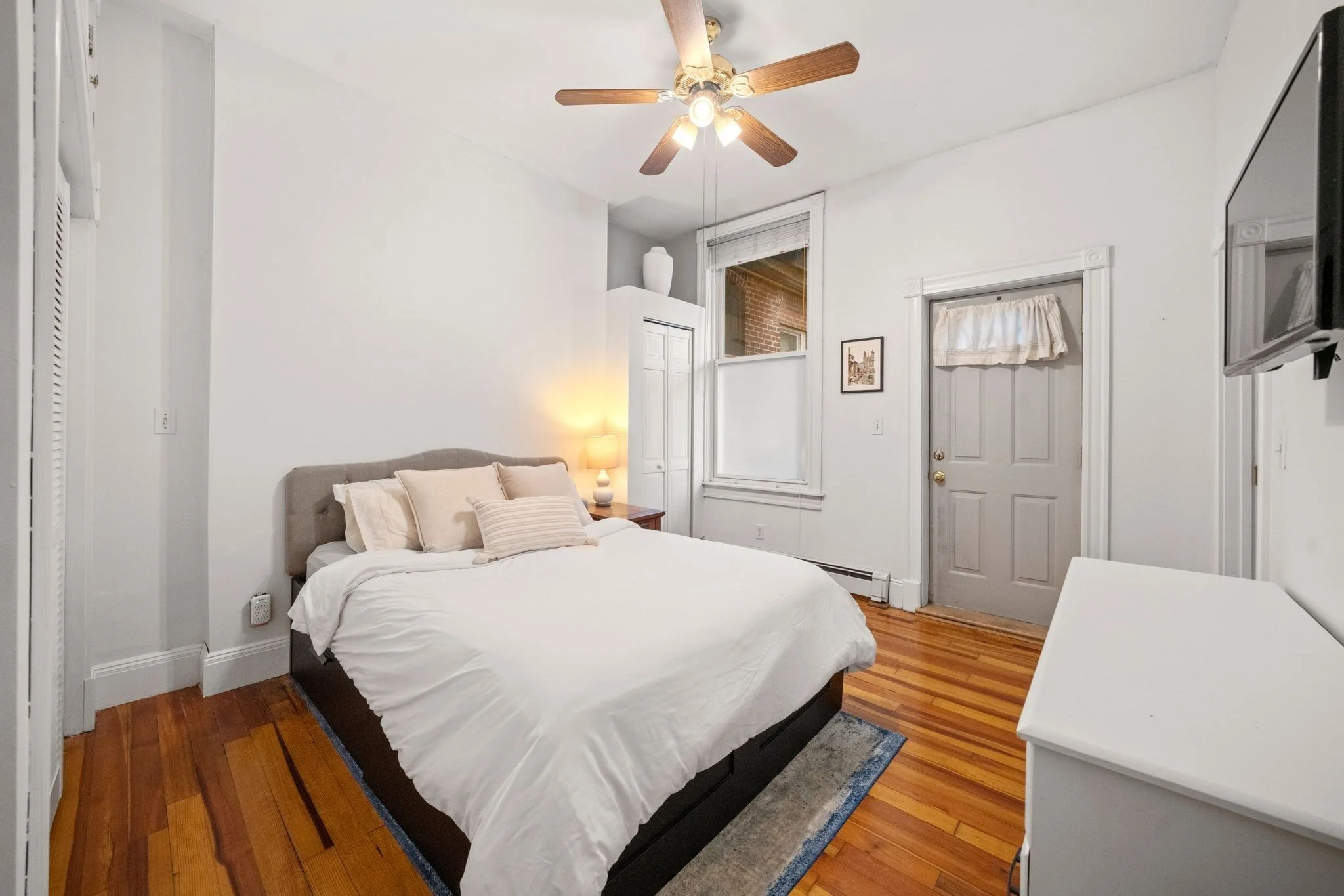 1 bed, 1 bath apartment for rent at 805 E 4th St Unit 1, South Boston — photo 6 of 14