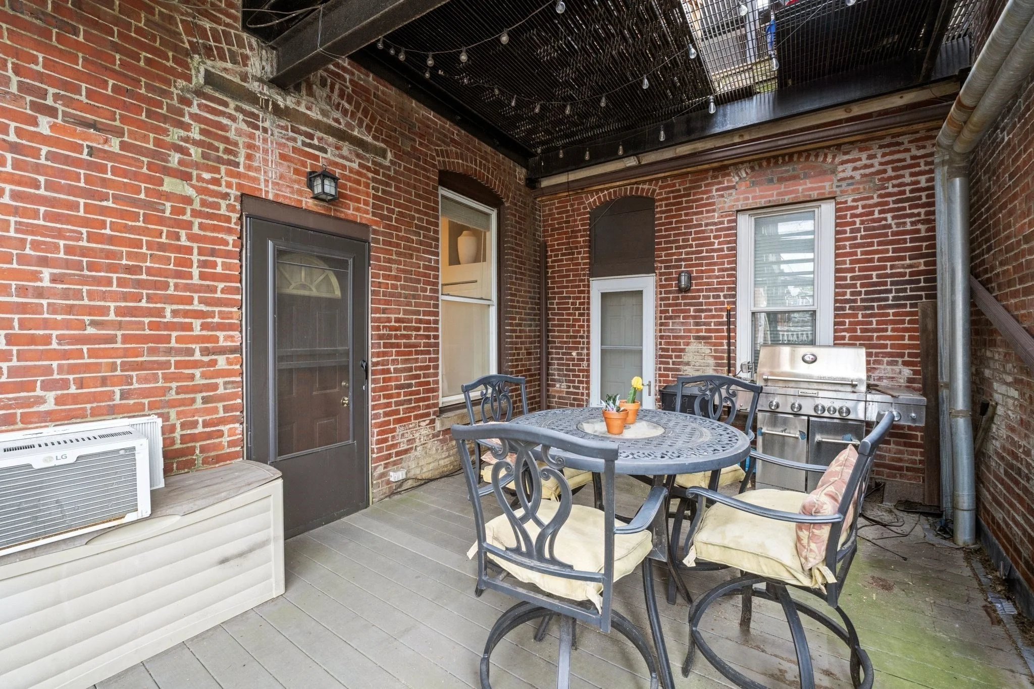1 bed, 1 bath apartment for rent at 805 E 4th St Unit 1, South Boston — photo 13 of 14
