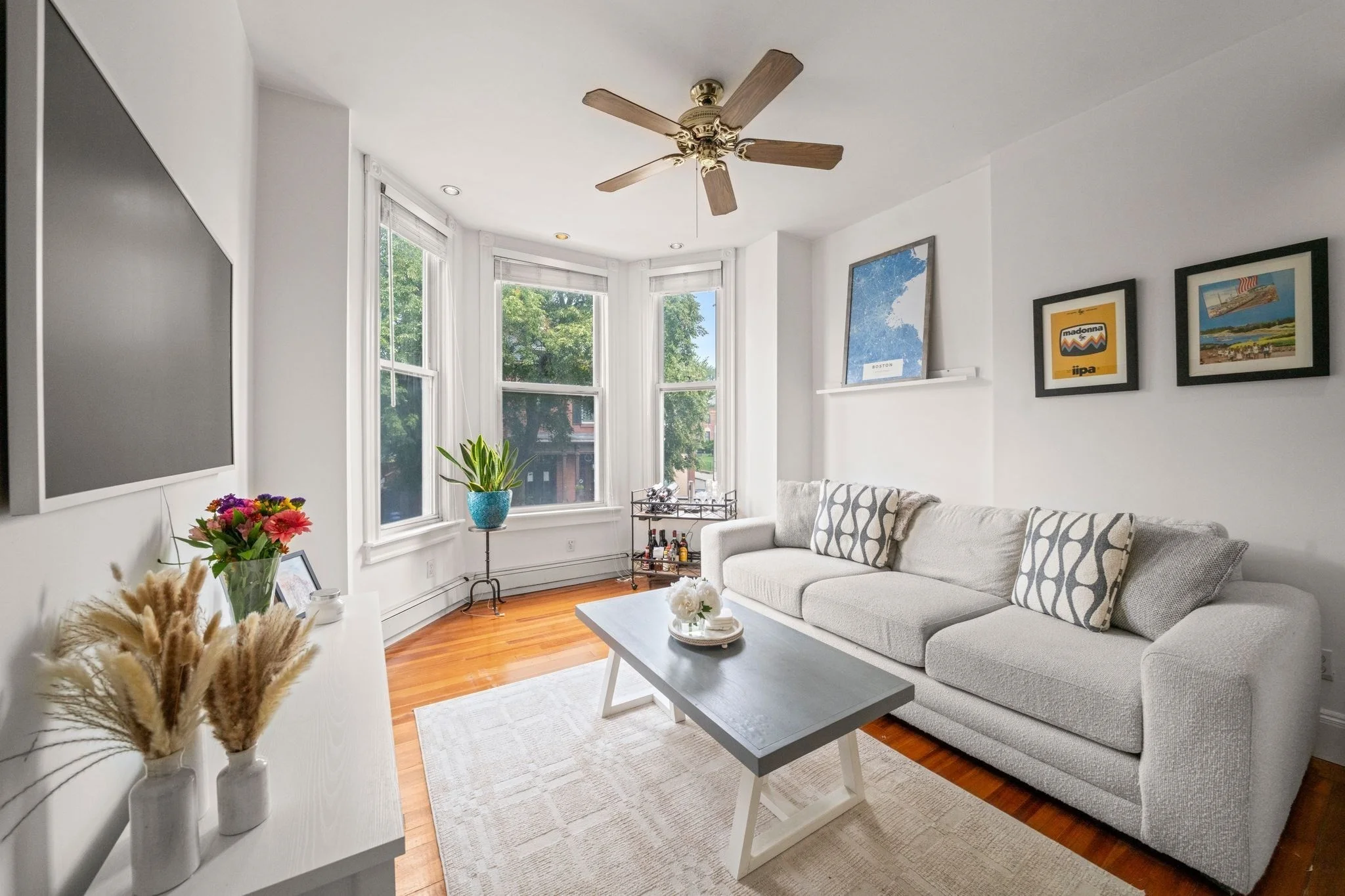 1 bed, 1 bath apartment for rent at 805 E 4th St Unit 1, South Boston — photo 2 of 14