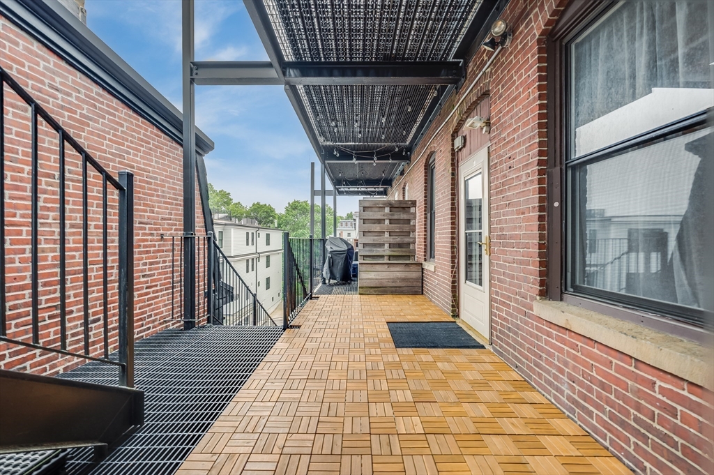 1 bed, 1 bath apartment for rent at 805 E 4th St Unit 2, South Boston — photo 15 of 17