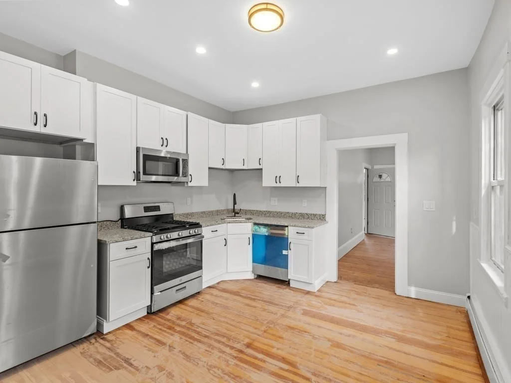 1 bed, 1 bath apartment for rent at 805 E Fifth St Unit 1, South Boston — photo 1 of 8