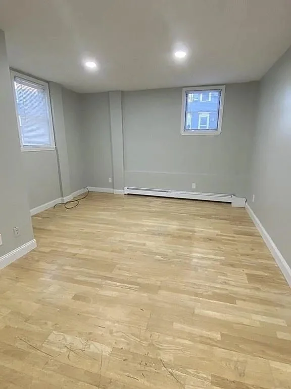 2 bed, 1 bath apartment for rent at 807 E 3rd St Unit 1, South Boston — photo 8 of 11