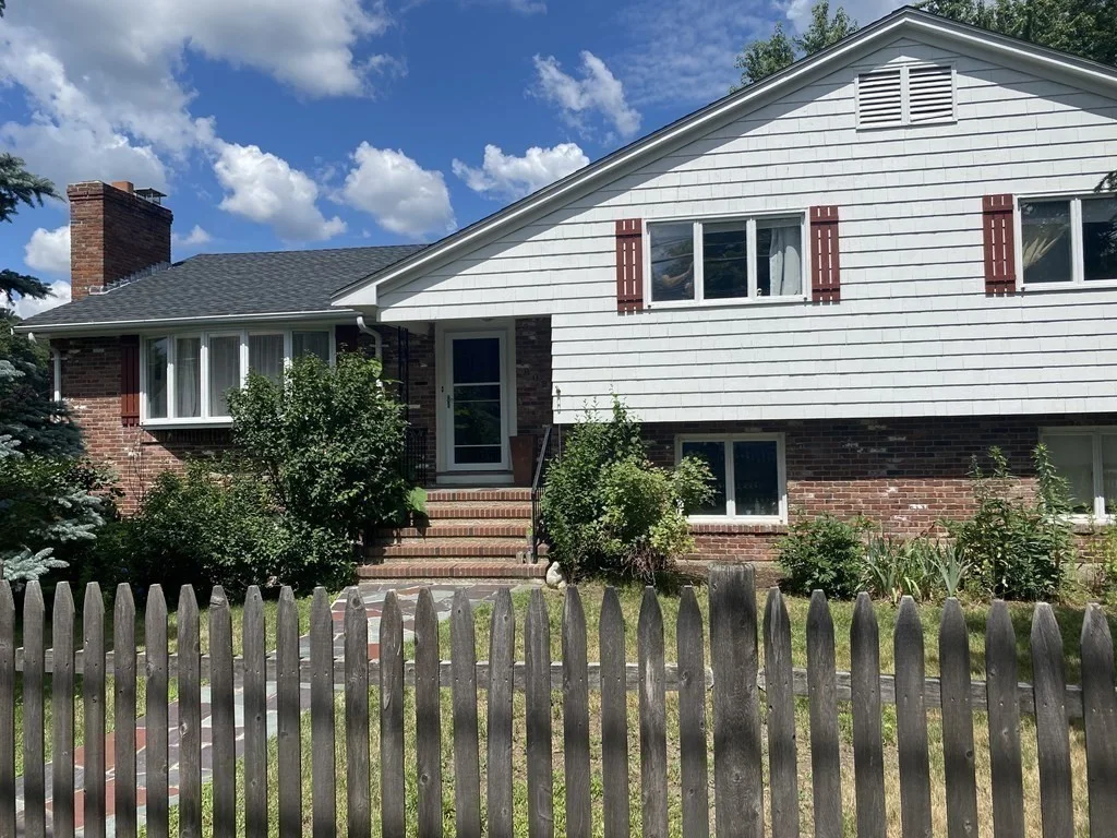 4 bed, 3 bath apartment for rent at 809 Central Ave, Needham