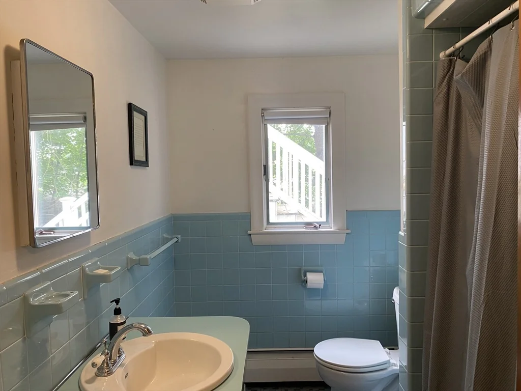 4 bed, 3 bath apartment for rent at 809 Central Ave, Needham — photo 11 of 15