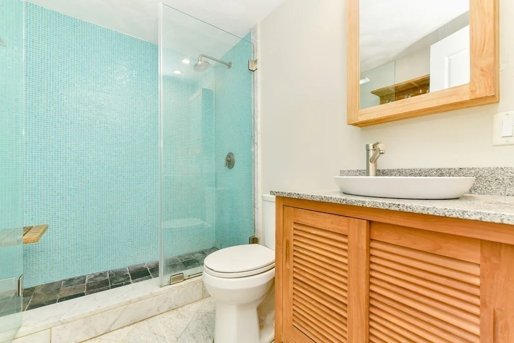 2 bed, 2 bath apartment for rent at 809 E 4th St Unit 1, South Boston — photo 16 of 22