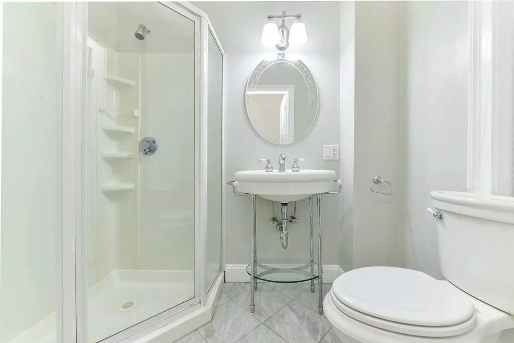 2 bed, 2 bath apartment for rent at 809 E 4th St Unit 1, South Boston — photo 11 of 22