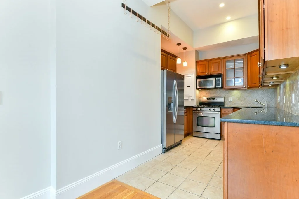 2 bed, 2 bath apartment for rent at 809 E 4th St Unit 1, South Boston — photo 6 of 22