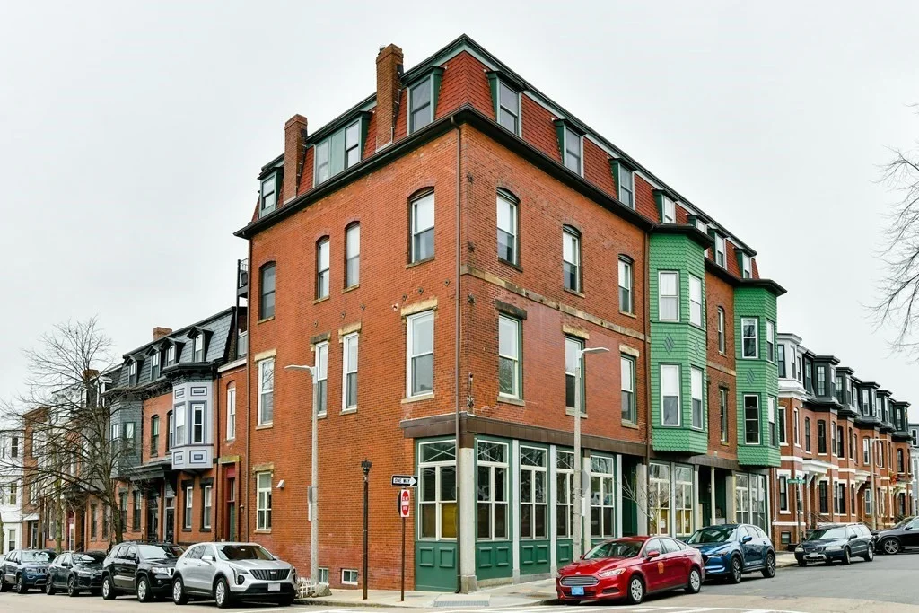 2 bed, 2 bath apartment for rent at 809 E 4th St Unit 1, South Boston — photo 1 of 22