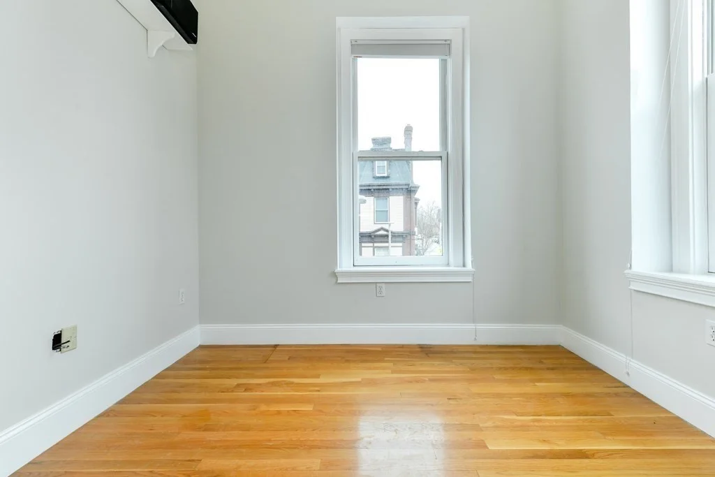 2 bed, 2 bath apartment for rent at 809 E 4th St Unit 1, South Boston — photo 15 of 22