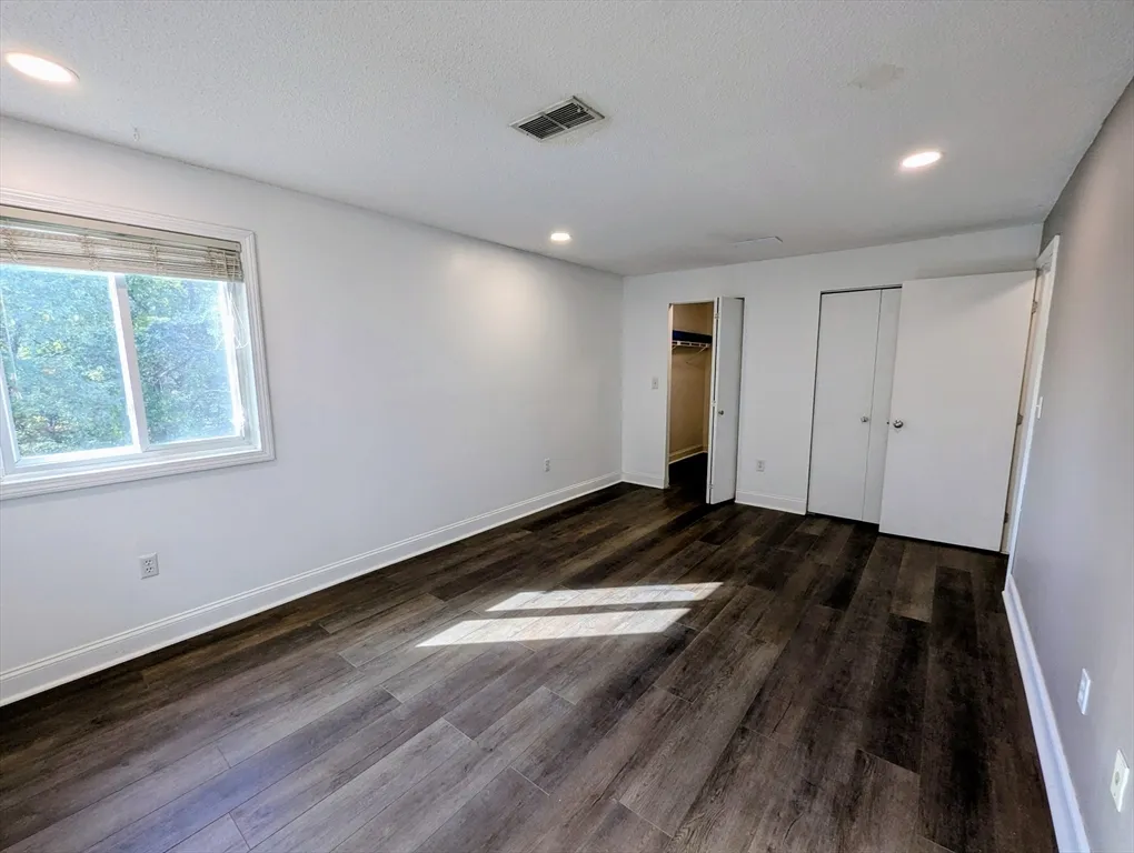 2 bed, 1 bath apartment for rent at 809 Franklin Crossing Rd Unit 809, Franklin — photo 11 of 19