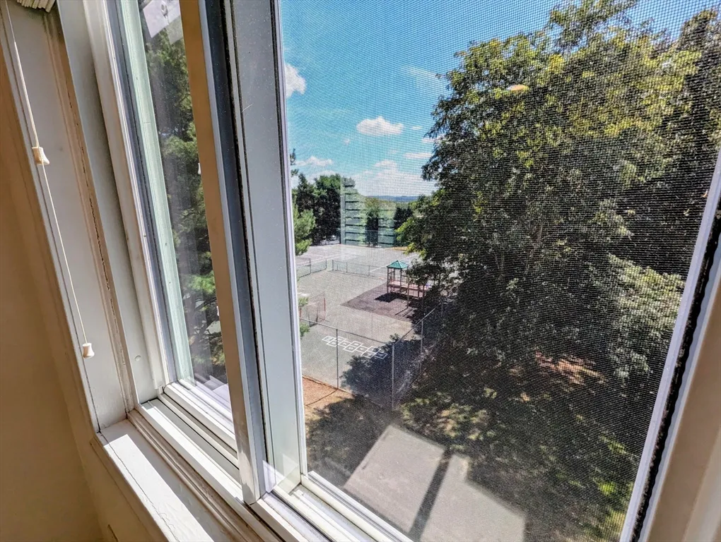 2 bed, 1 bath apartment for rent at 809 Franklin Crossing Rd Unit 809, Franklin — photo 13 of 19