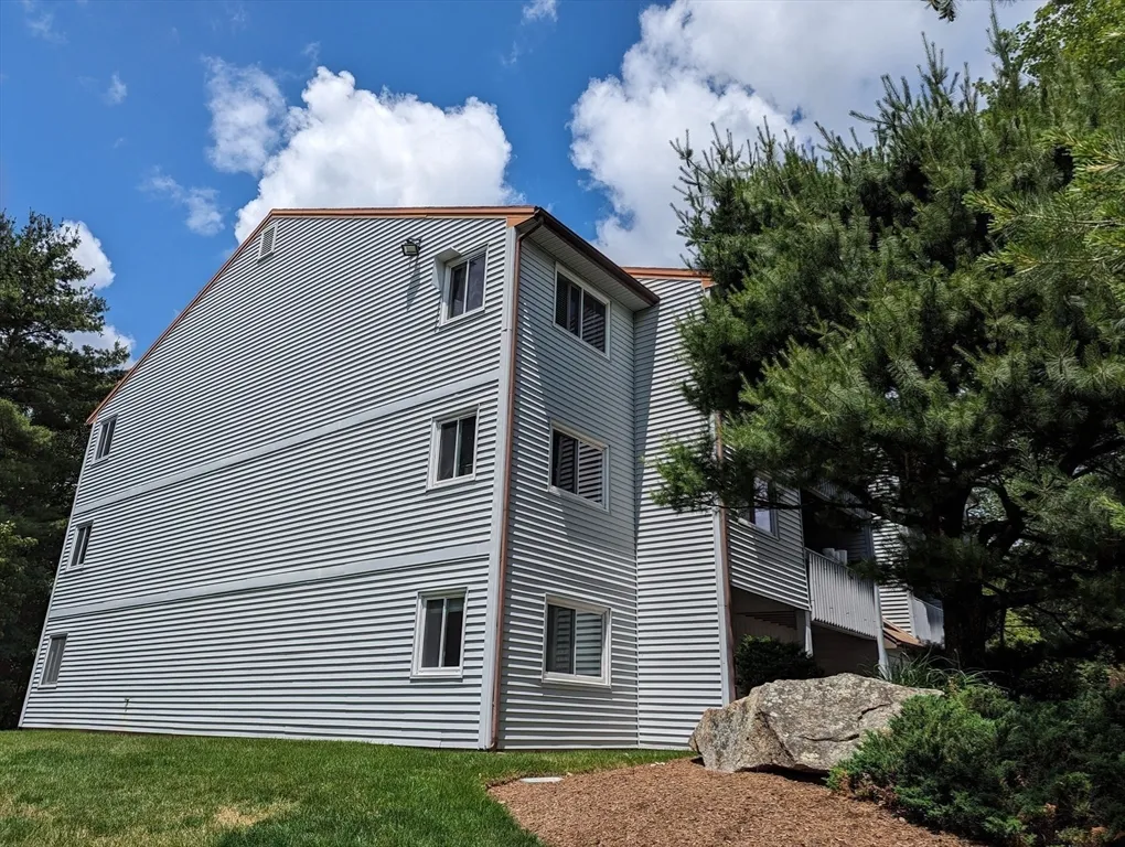 2 bed, 1 bath apartment for rent at 809 Franklin Crossing Rd Unit 809, Franklin — photo 15 of 19