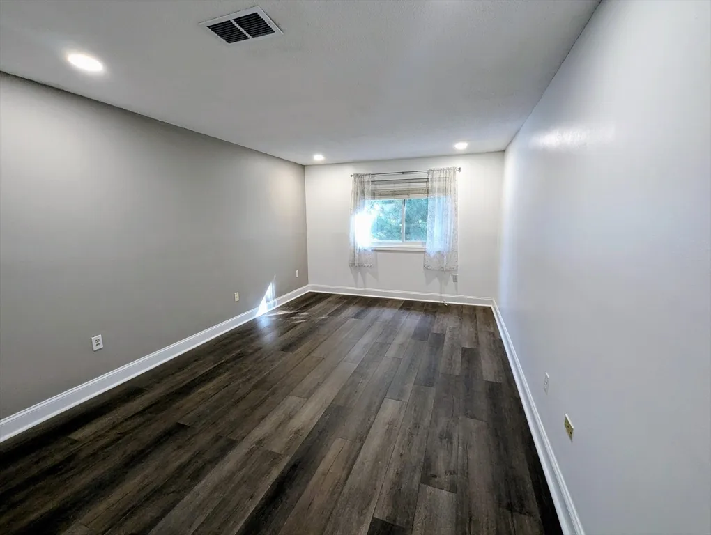 2 bed, 1 bath apartment for rent at 809 Franklin Crossing Rd Unit 809, Franklin — photo 12 of 19