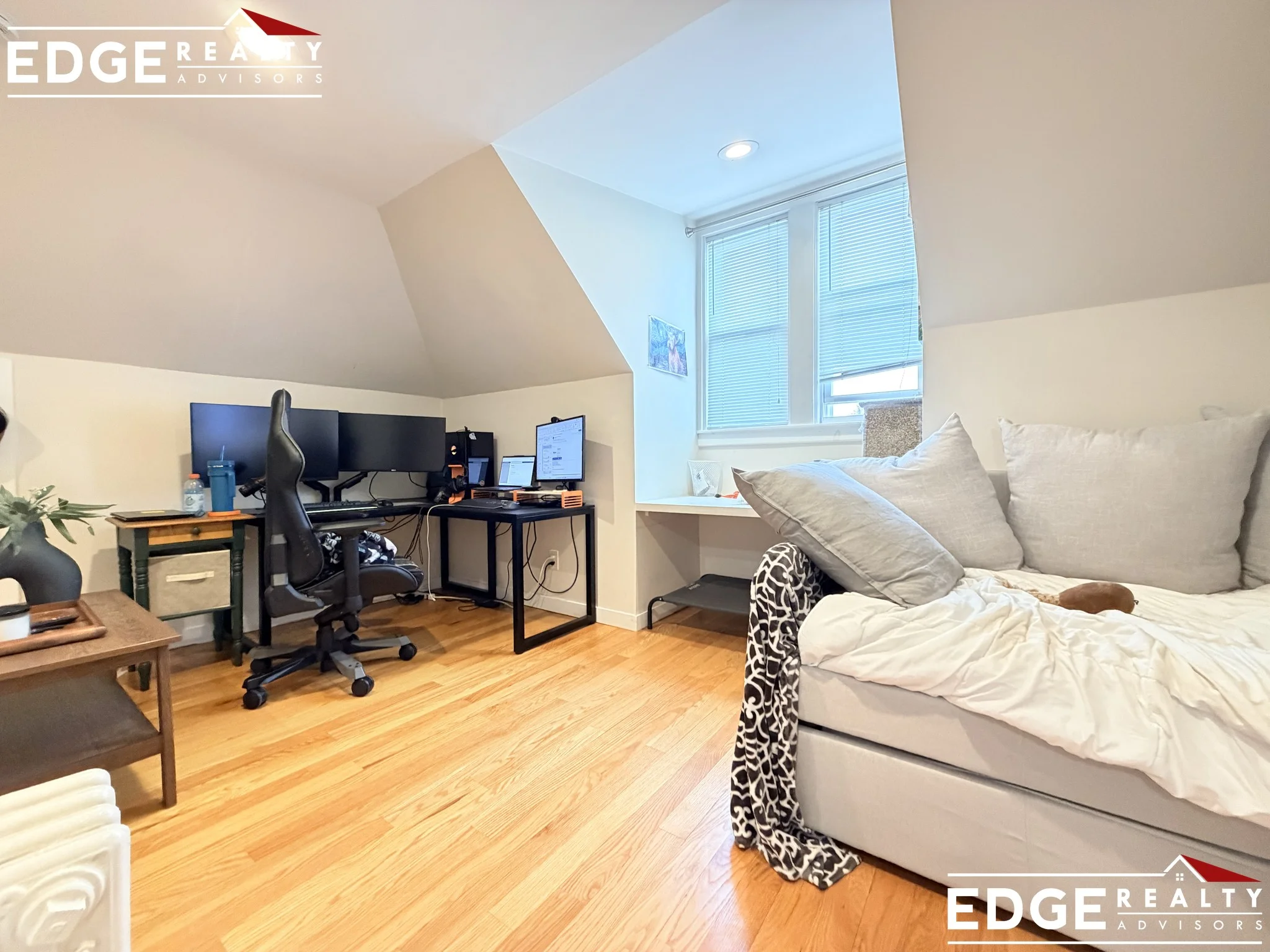 5 bed, 2 bath apartment for rent at 81-83 Orange St Unit 2, South Side — photo 16 of 19