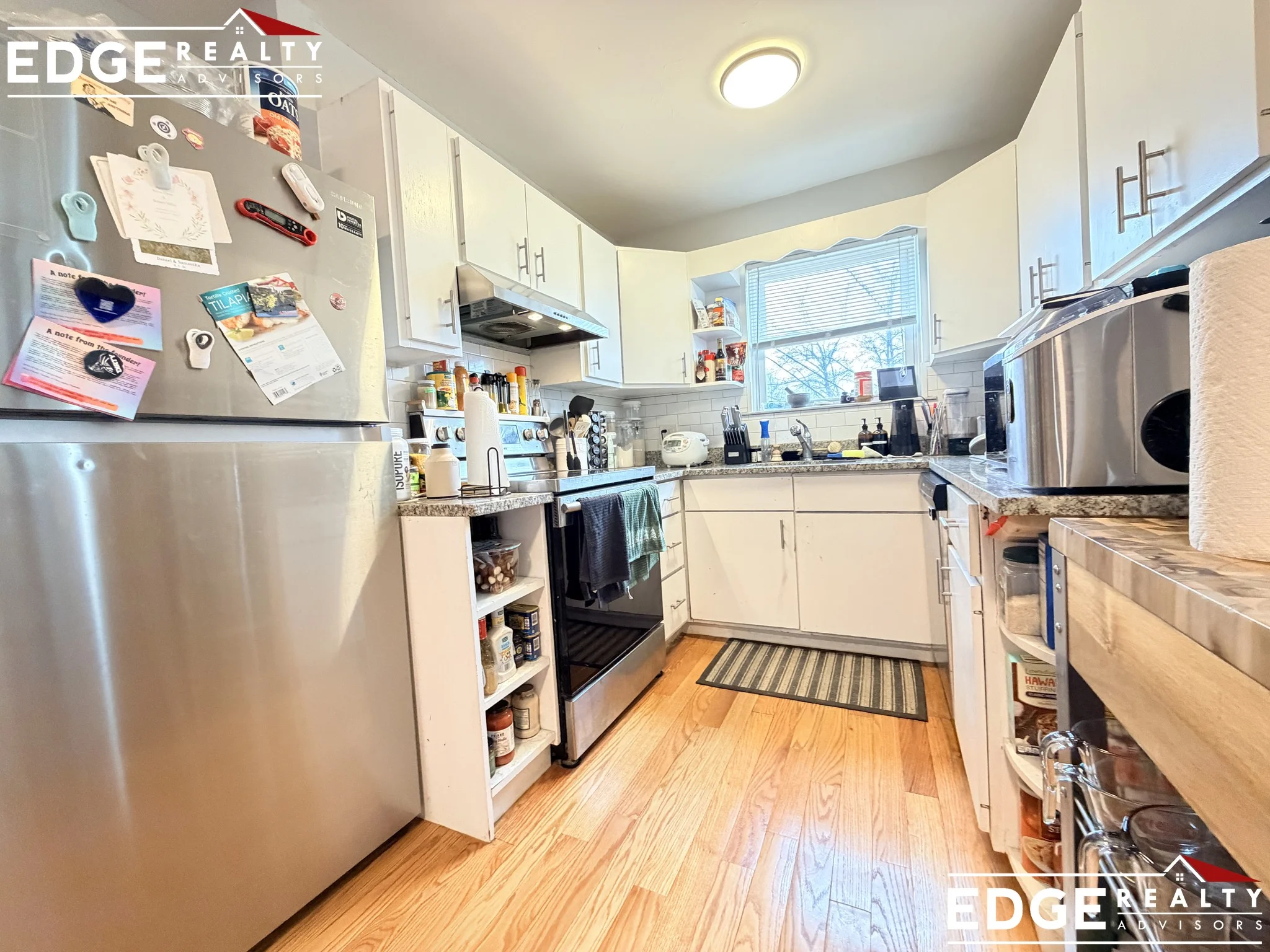 5 bed, 2 bath apartment for rent at 81-83 Orange St Unit 2, South Side — photo 4 of 19