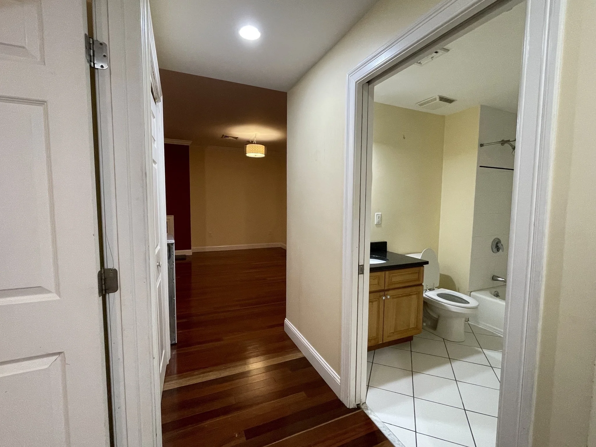 2 bed, 2 bath apartment for rent at 81-87 Fairmount Ave Unit 8, Hyde Park — photo 9 of 12