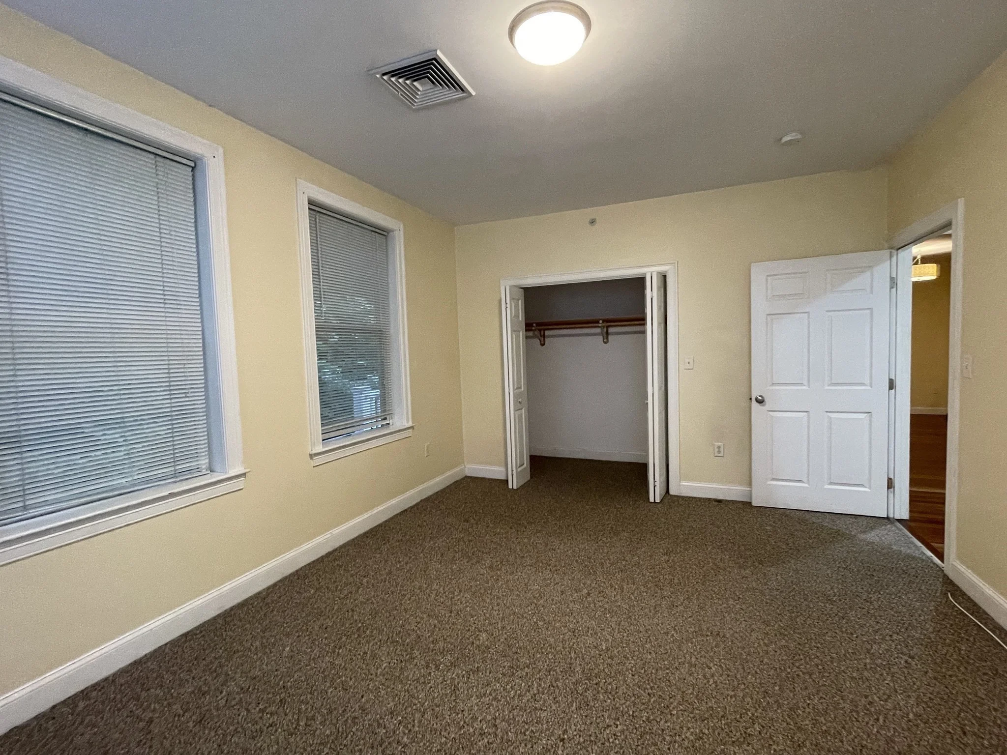 2 bed, 2 bath apartment for rent at 81-87 Fairmount Ave Unit 8, Hyde Park — photo 8 of 12
