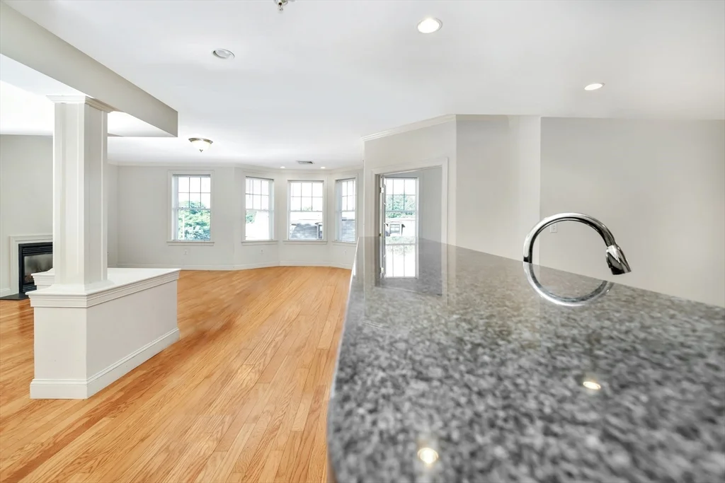 3 bed, 2 bath apartment for rent at 81-87 Fairmount Unit 10, Hyde Park — photo 12 of 30