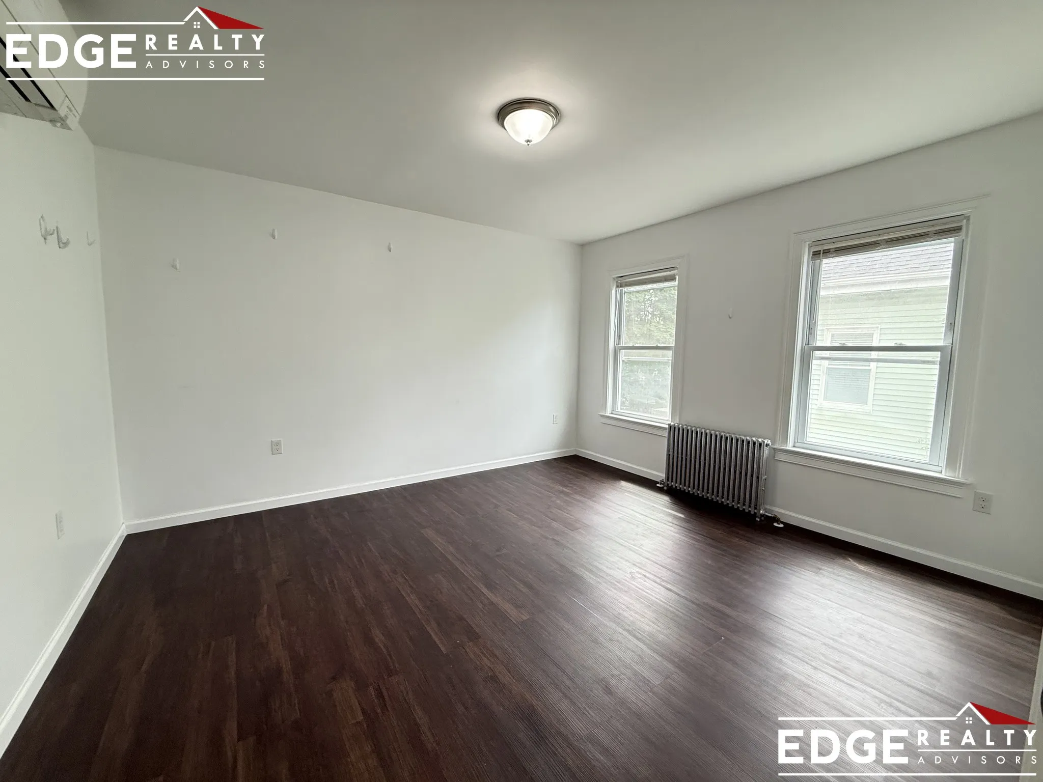 5 bed, 3 bath apartment for rent at 81 Alder St Unit A, South Side — photo 10 of 15