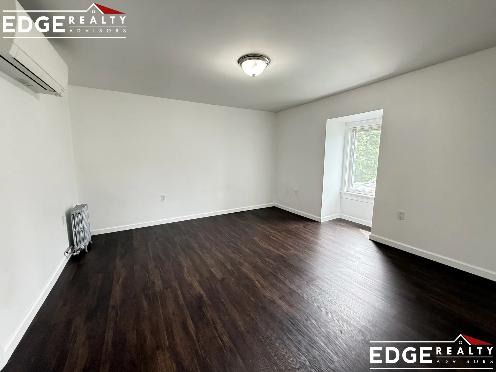 5 bed, 3 bath apartment for rent at 81 Alder St Unit A, South Side — photo 13 of 15