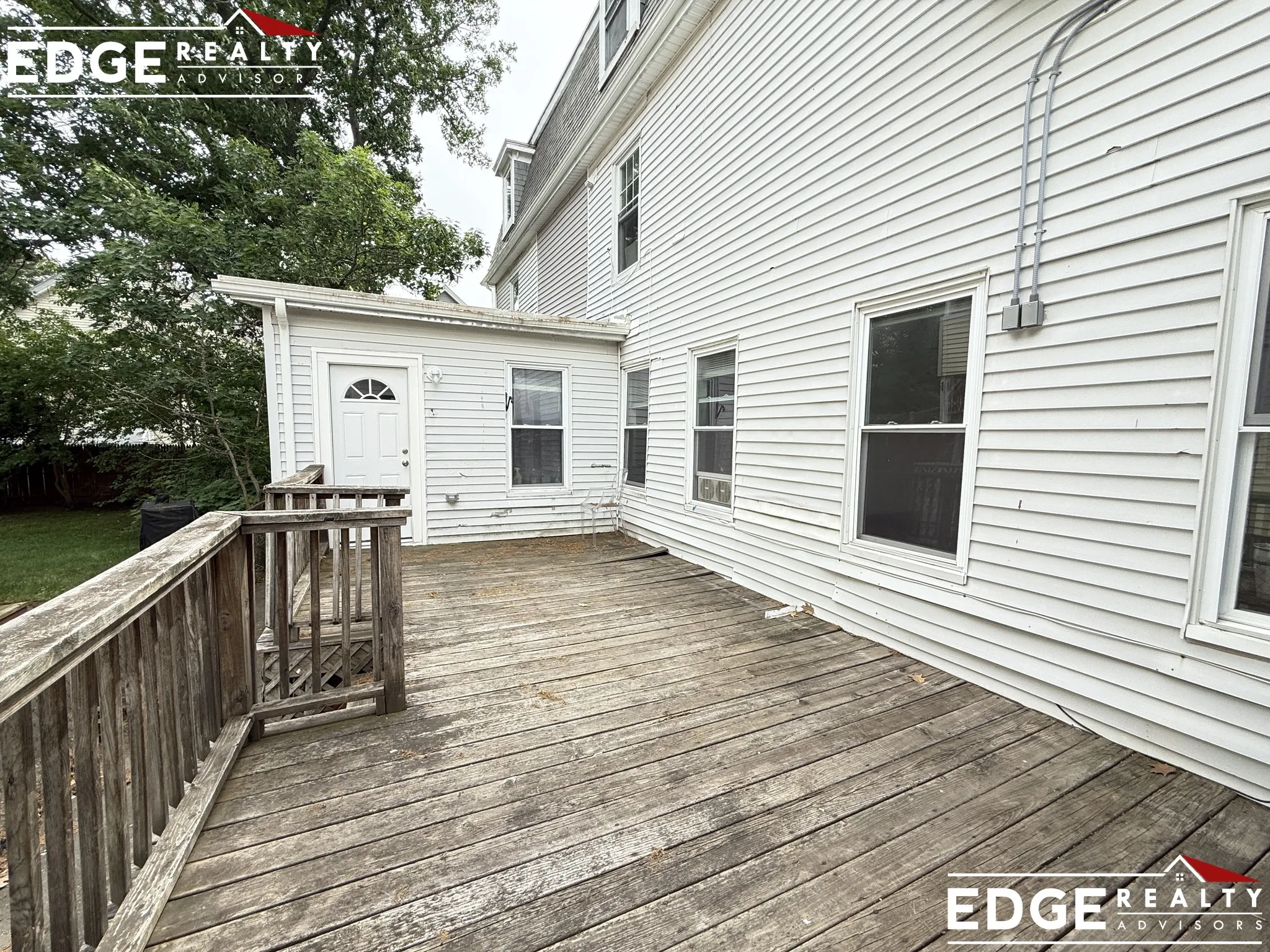5 bed, 3 bath apartment for rent at 81 Alder St Unit A, South Side — photo 14 of 15