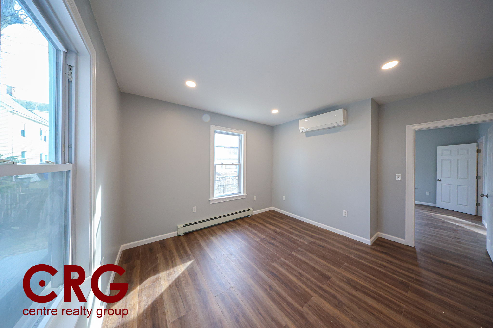 5 bed, 3 bath apartment for rent at 81 Alder Ter Unit C, South Side — photo 5 of 21