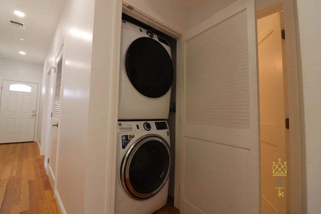 3 bed, 2 bath apartment for rent at 81 Ballou Ave Unit 1, Dorchester — photo 13 of 14