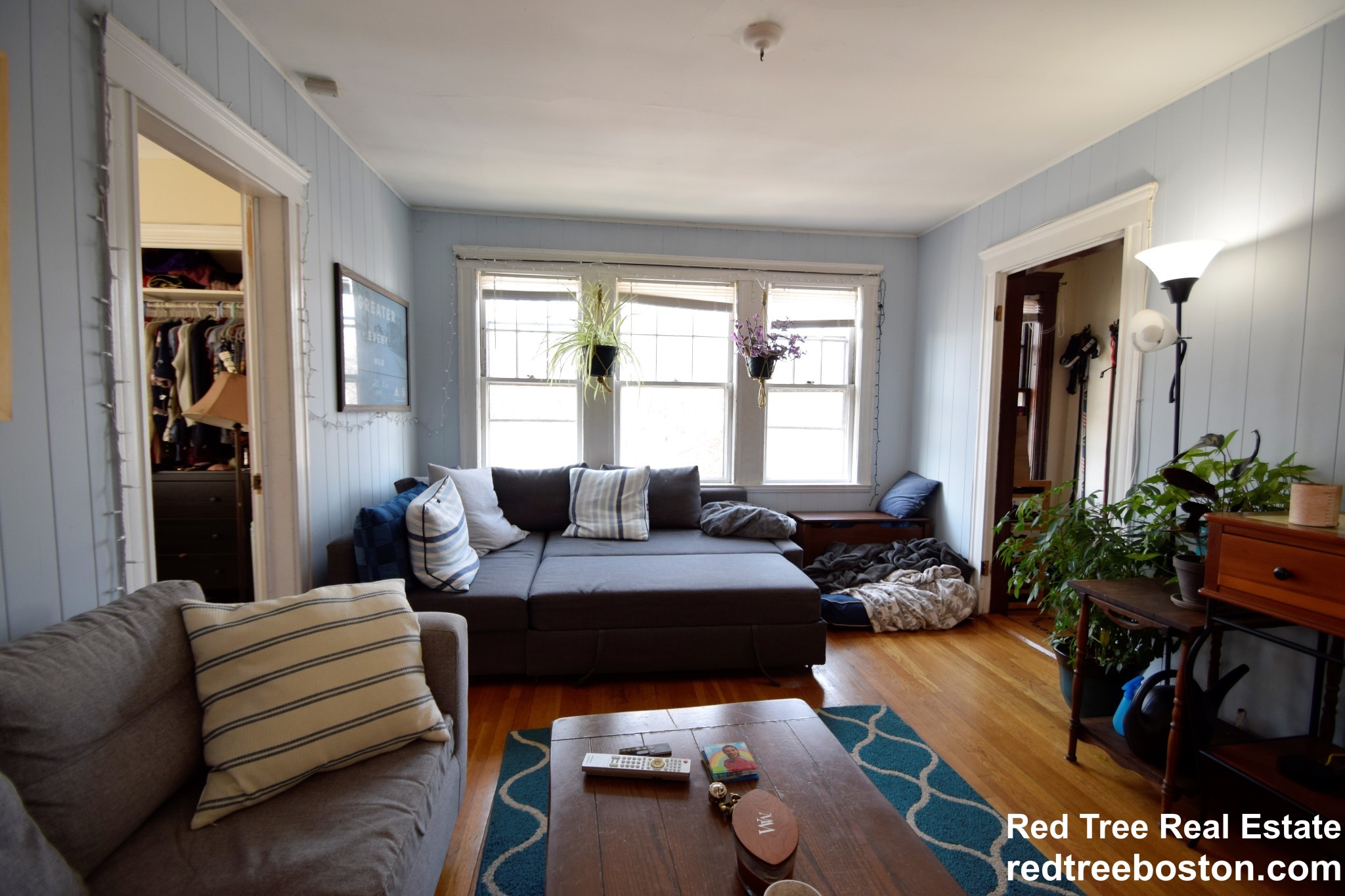 3 bed, 1 bath apartment for rent at 81 Beechcroft St Unit 3, Brighton — photo 2 of 18