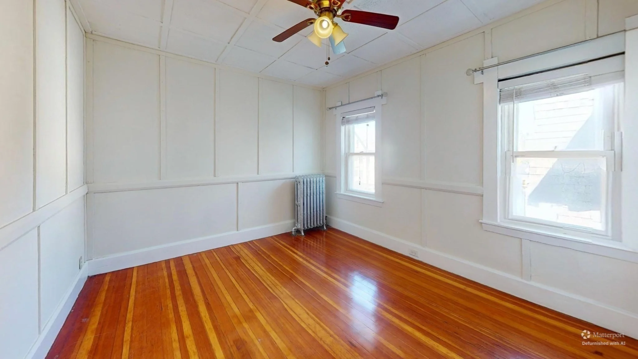 6 bed, 2 bath apartment for rent at 81 Bellevue Ave, Winthrop — photo 14 of 20