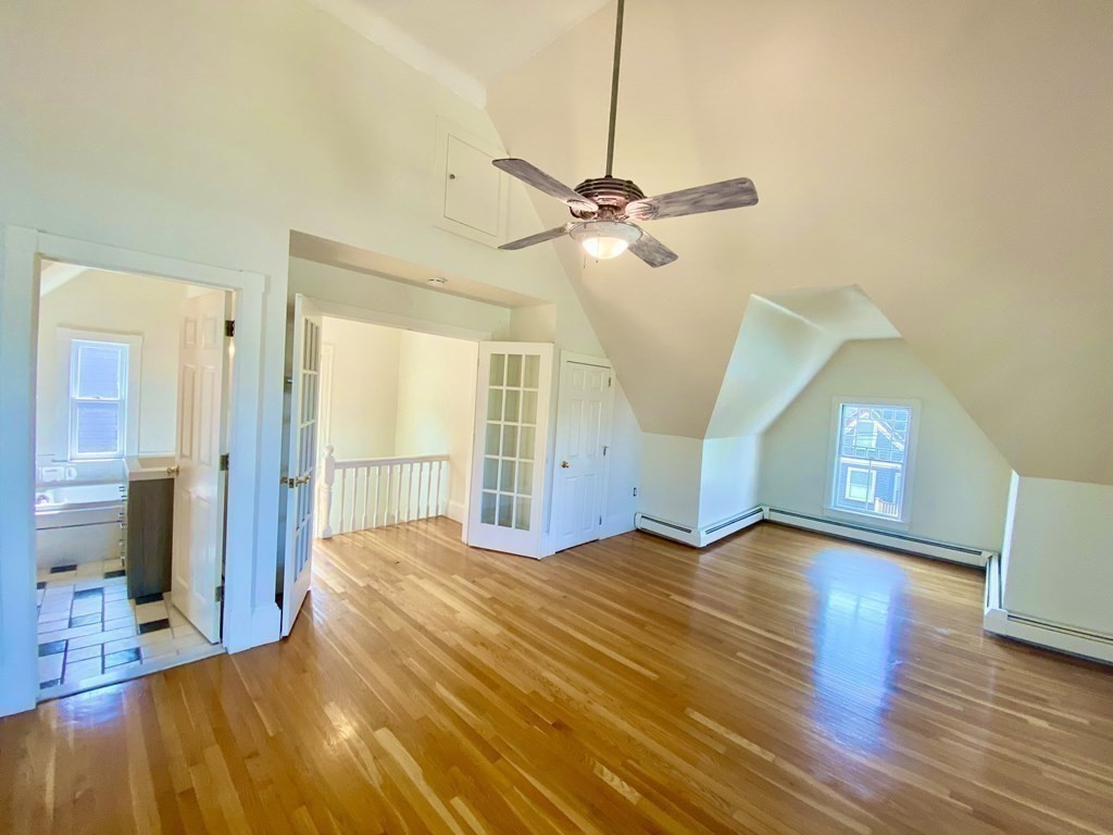 3 bed, 2 bath apartment for rent at 81 Benton Unit 2, Powder House Square — photo 5 of 27