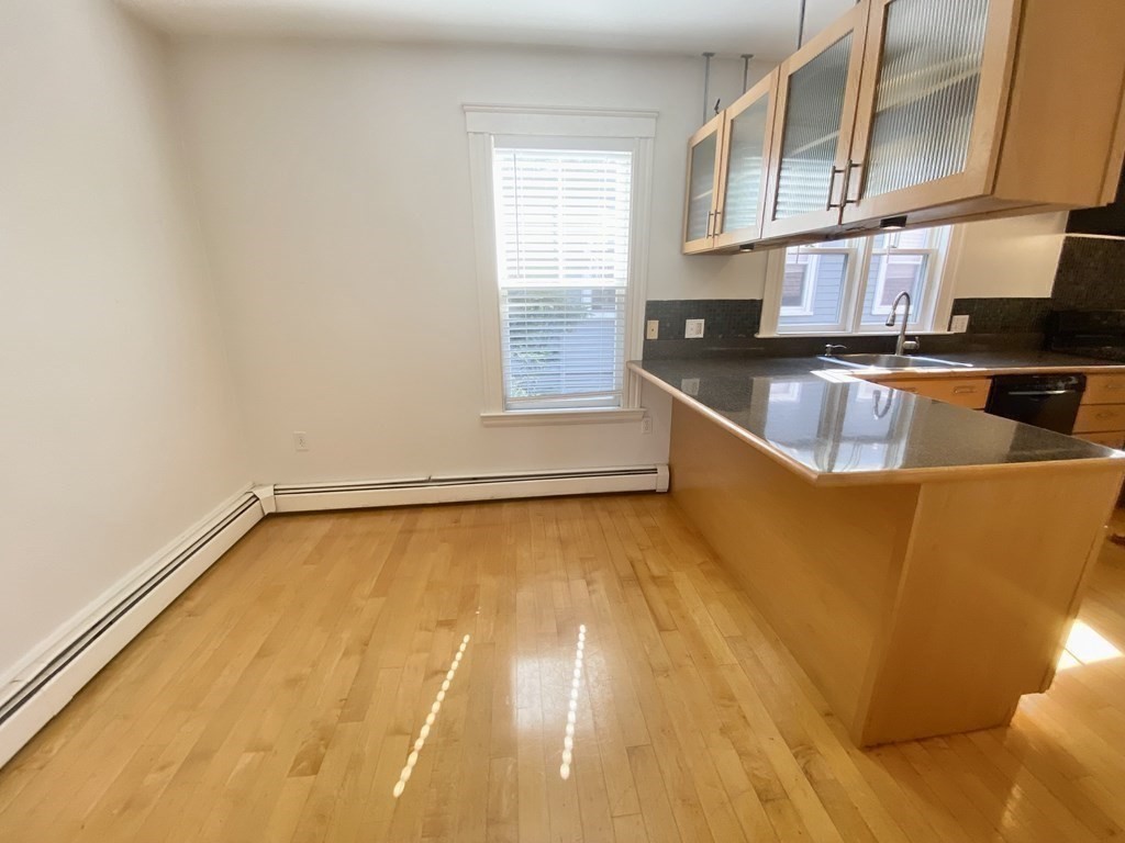 3 bed, 2 bath apartment for rent at 81 Benton Unit 2, Powder House Square — photo 17 of 27