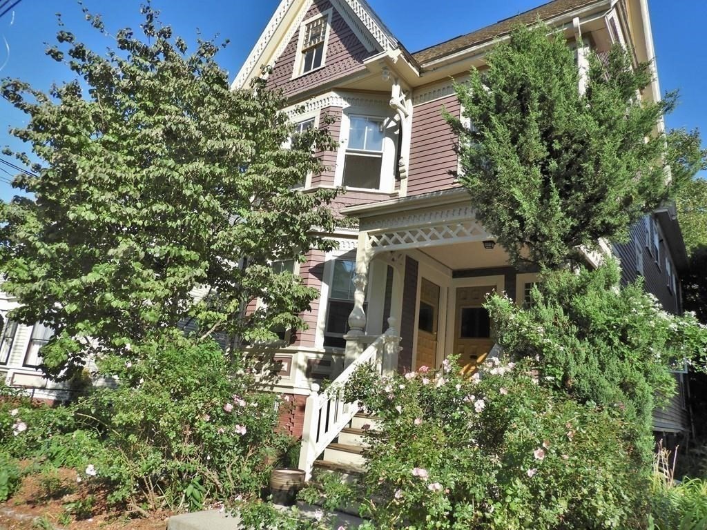 3 bed, 2 bath apartment for rent at 81 Benton Unit 2, Powder House Square — photo 1 of 27