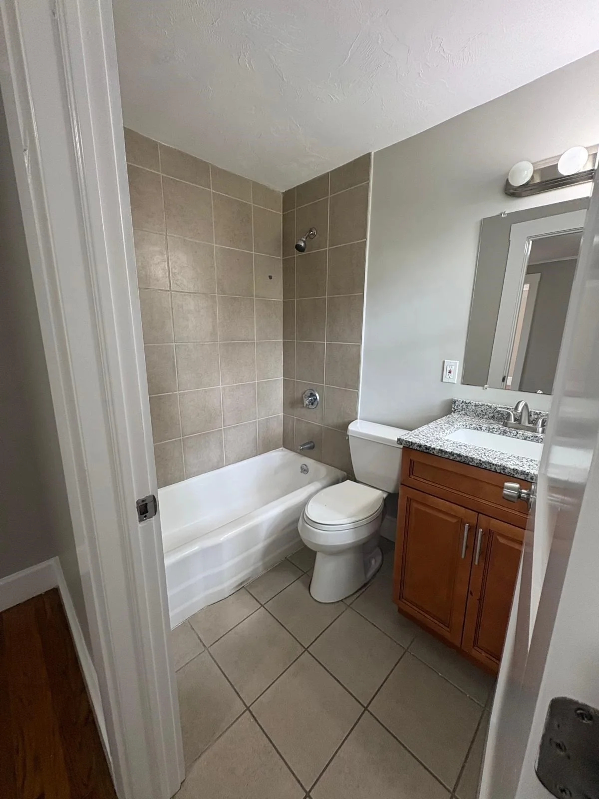 1 bed, 1 bath apartment for rent at 81 Broad Unit 1B, Lynn — photo 7 of 11
