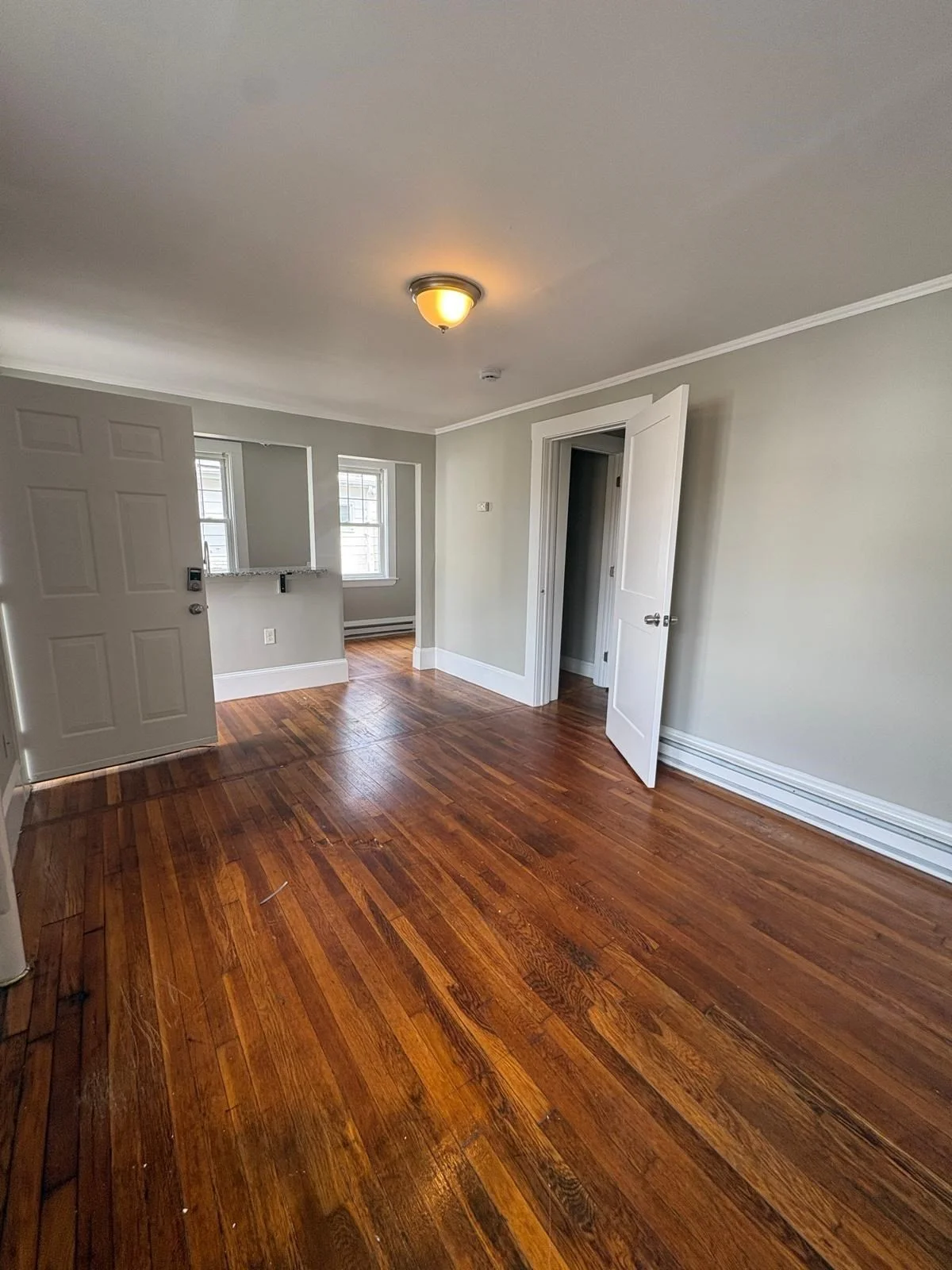1 bed, 1 bath apartment for rent at 81 Broad Unit 1B, Lynn — photo 5 of 11