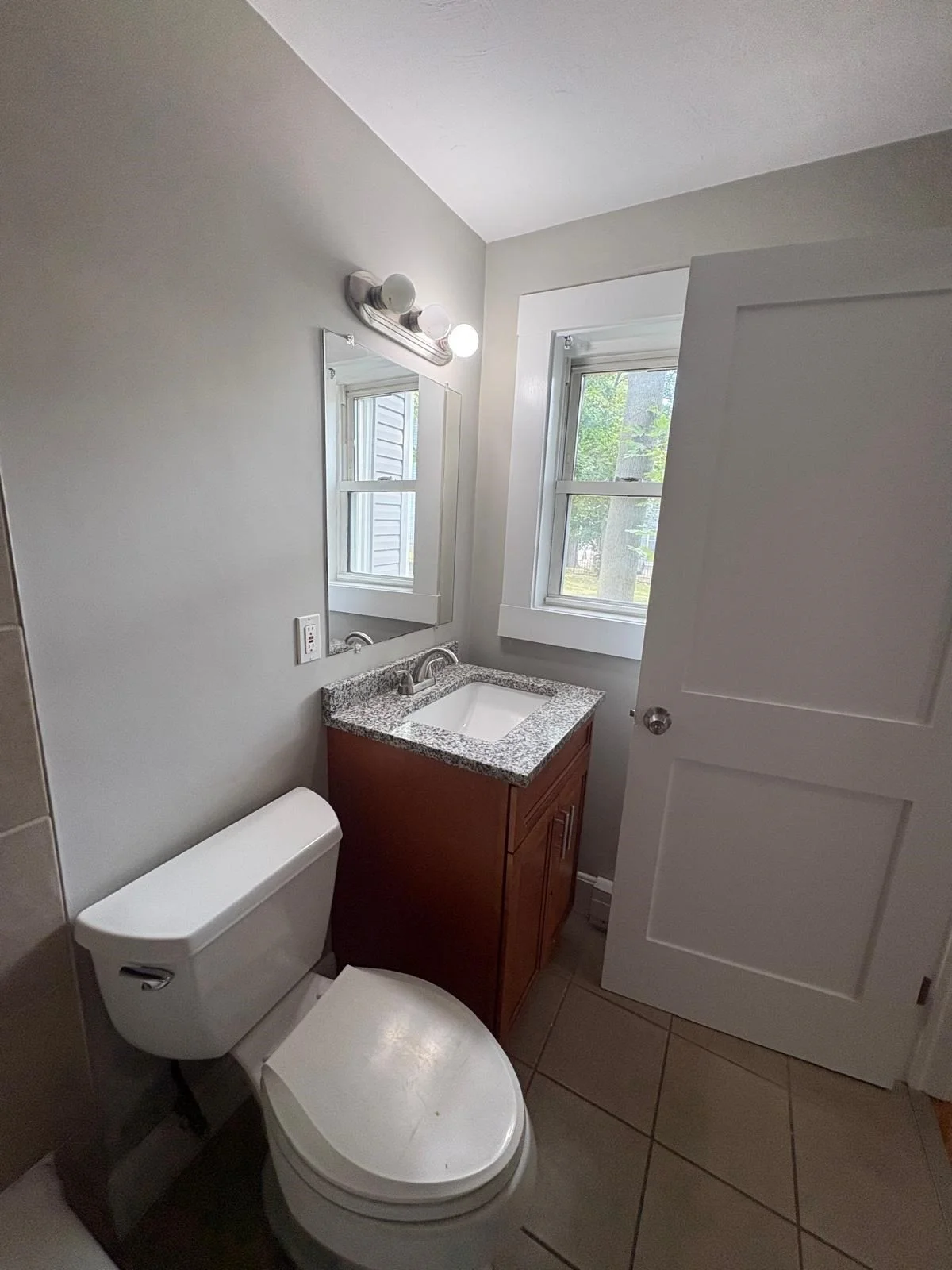 1 bed, 1 bath apartment for rent at 81 Broad Unit 1B, Lynn — photo 9 of 11