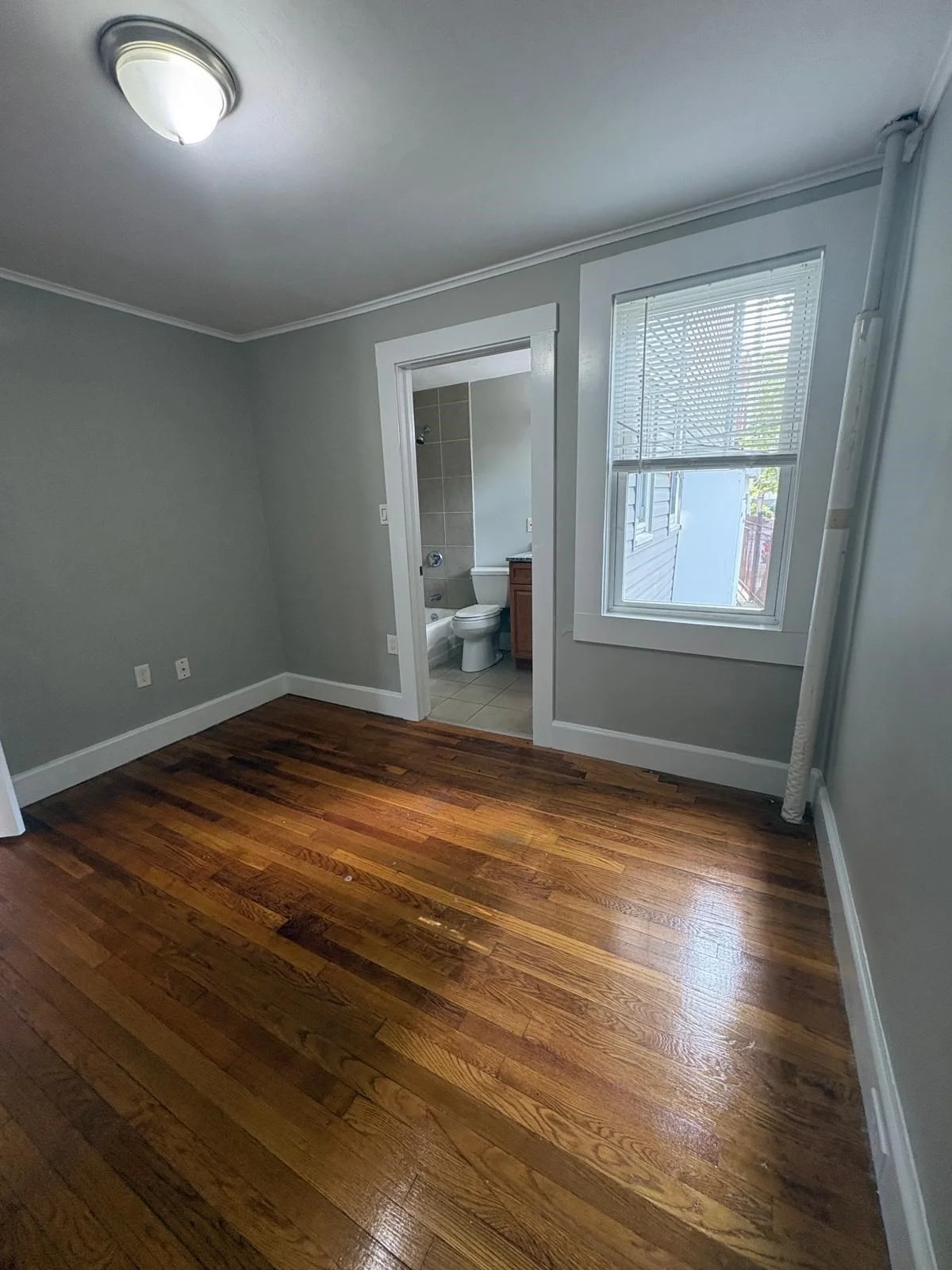 1 bed, 1 bath apartment for rent at 81 Broad Unit 1B, Lynn — photo 10 of 11