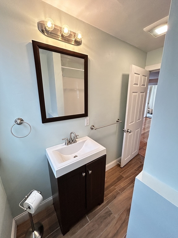 2 bed, 1 bath apartment for rent at 81 Brown St Unit A, South Attleboro — photo 29 of 32