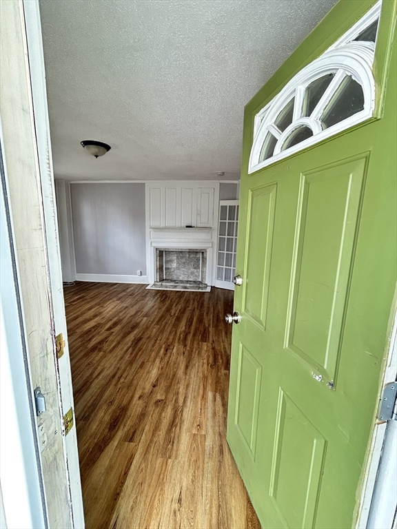 2 bed, 1 bath apartment for rent at 81 Brown St Unit A, South Attleboro — photo 5 of 32