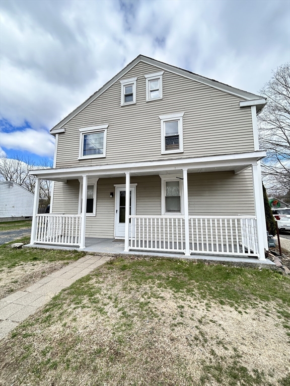 2 bed, 1 bath apartment for rent at 81 Brown St Unit A, South Attleboro — photo 3 of 32