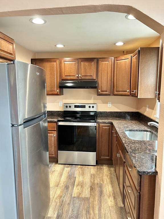 2 bed, 1 bath apartment for rent at 81 Brown St Unit A, South Attleboro — photo 16 of 32